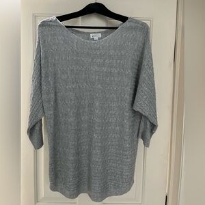 Market & Spruce Light Gray Knit Top